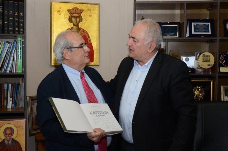 Δήμος Κατερίνης: Συνάντηση του Δημάρχου Σάββα Χιονίδη με τον υποψήφιο Ευρωβουλευτή Βασίλη Μιχαλολιάκο