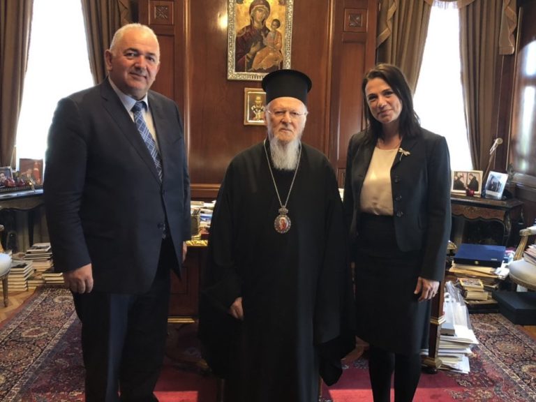 Στη διεθνή Ευρασιατική έκθεση στην Κωνσταντινούπολη και στο Πατριαρχείο ο Δήμαρχος Κατερίνης. Σάββας Χιονίδης: Οι συμβουλές του Οικουμενικού Πατριάρχη είναι ευεργετικές και μας πλημμύρισαν αισιοδοξία και ελπίδα