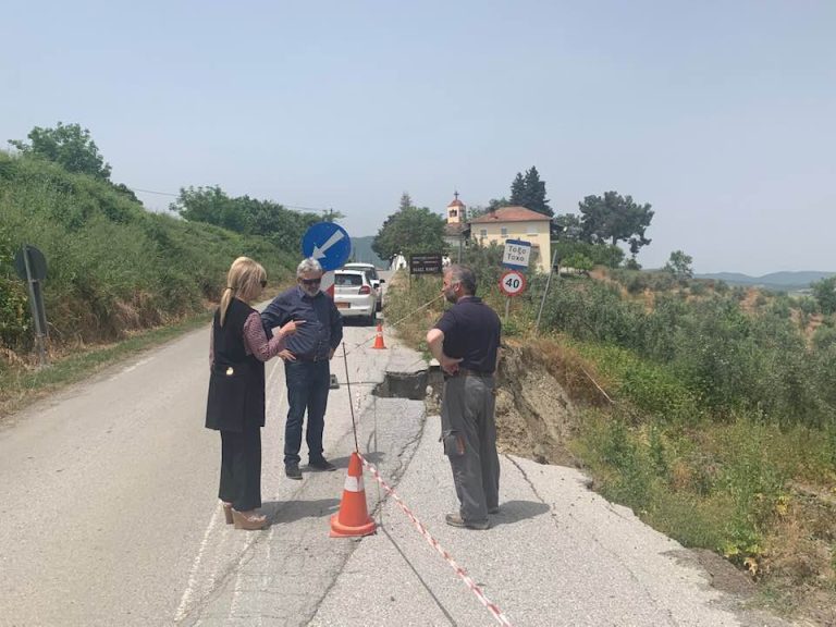 Ξεκινούν παρεμβάσεις αποκατάστασης κατολισθήσεων στην 3η επαρχιακή οδό Κατερίνης-Εξοχής-Τόξου από την Περιφερειακή Ενότητα Πιερίας