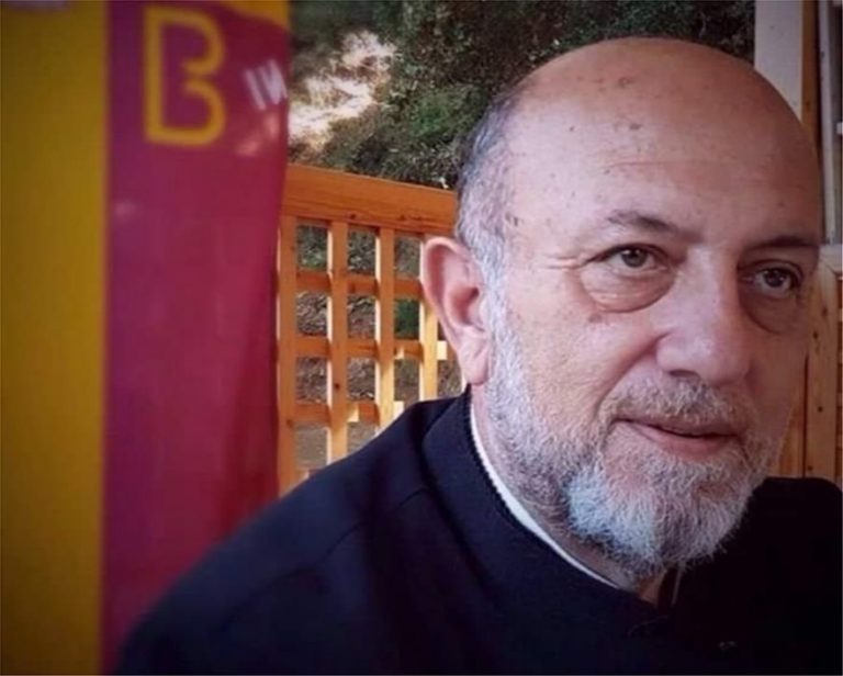 Ο κορωνοϊός «ξεκλήρισε» οικογένεια - Σε 48 ώρες «έφυγαν» ένας 50χρονος, η μητέρα και η γιαγιά του