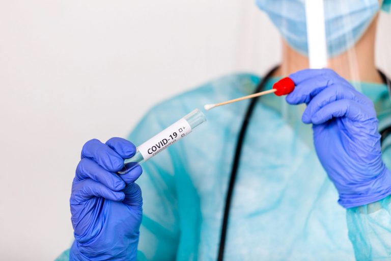 Τεστ covid σε όσους πολίτες επιθυμούν, από αύριο Παρασκευή, καθημερινά από την Κινητή Ομάδα Υγείας του ΕΟΔΥ Πιερίας στο χώρο της εμποροπανήγυρης  στην Ανδρομάχη
