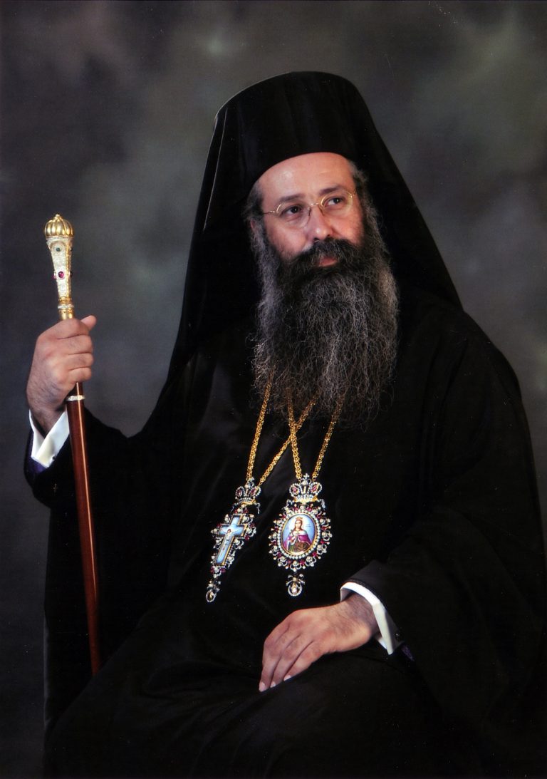 Υπογράφηκε η σύμβαση για την προμήθεια σύγχρονου εξοπλισμού για τα καθημερινά συσσίτια της Μητροπόλης