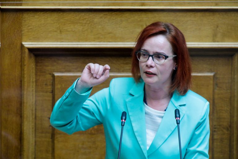 Αναφορά της βουλεύτριας Πιερίας ΣΥΡΙΖΑ- ΠΣ  Ε. Σκούφα για την χορήγηση εφάπαξ ποσού 8 χιλιάδων ευρώ ως έκτακτη ενίσχυση στις μικρές και πολύ μικρές  τουριστικές επιχειρήσεις