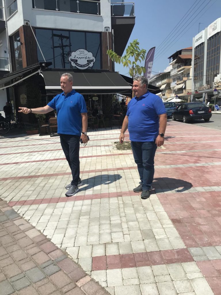 Δήμος Κατερίνης: Ανάπλαση πεζοδρομίων στην πόλη & στις κοινότητες - Ολοκληρώνονται οι παρεμβάσεις στο Κοινωνικό Ιατρείο