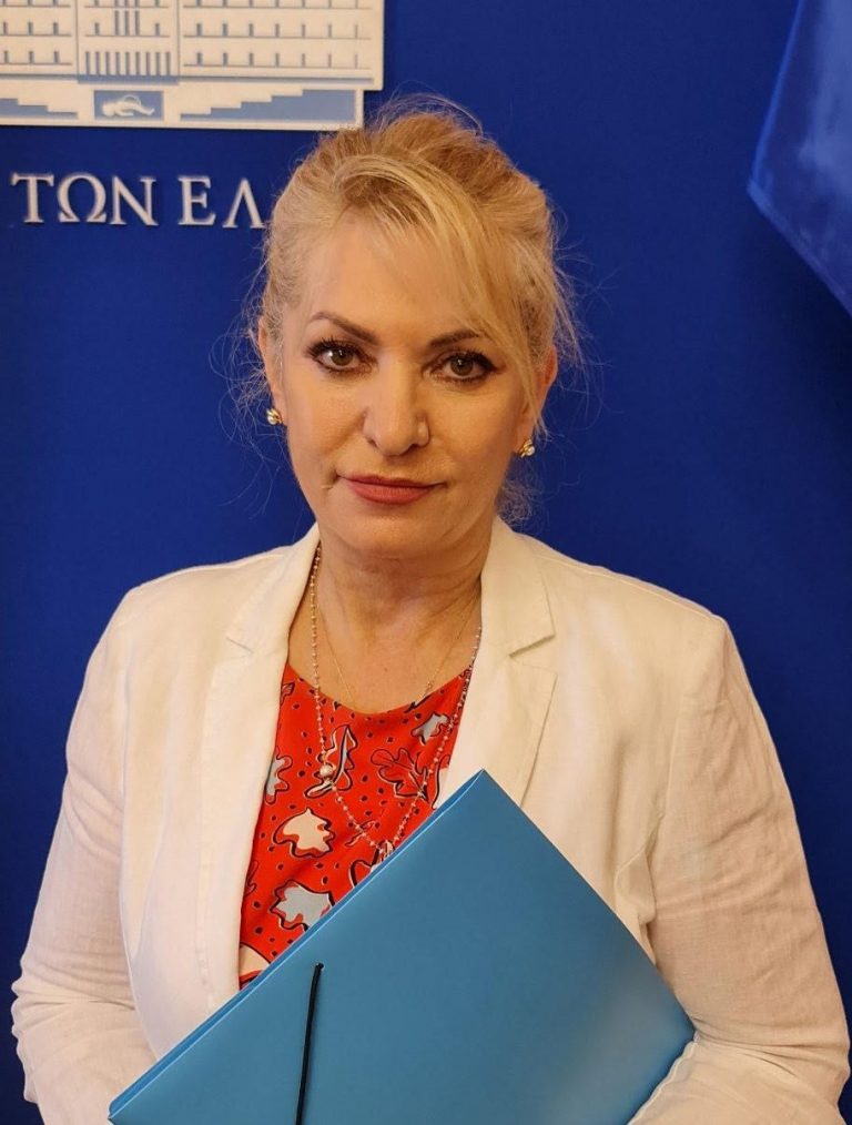 Άννα Μάνη – Παπαδημητρίου: Στο επίκεντρο τα παιδιά και τα Άτομα με Αναπηρία, θέτει το νομοσχέδιο του Υπουργείου Εργασίας και Κοινωνικών Υποθέσεων. Προσωπικός βοηθός για ΑΜΕΑ, προστασία Ανηλίκων