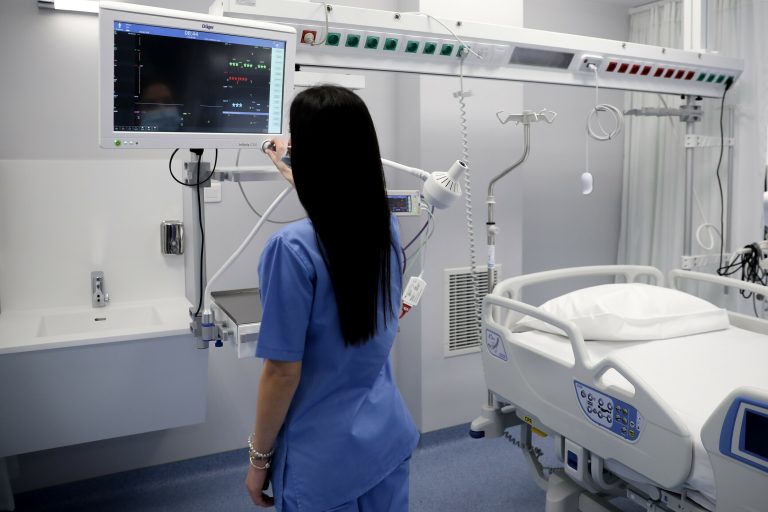 ΠΟΕΔΗΝ για τον Ψυχιατρικό Τομέα Κατερίνης: "33 μη εμβολιασθέντες στους 126, 19 νοσηλευτικό, για 10 δομές με 164 κλίνες"