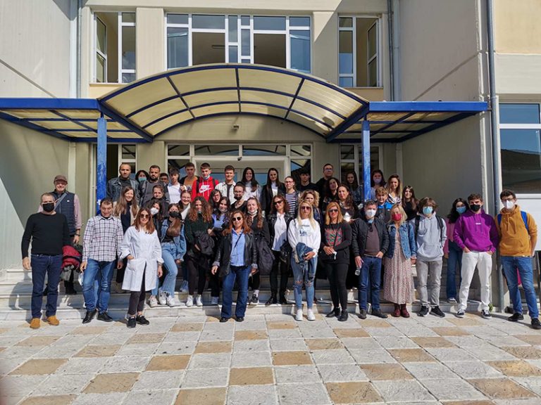 Συνάντηση Erasmus+ στο 2ο ΕΠΑΛ για το πρόγραμμα  "Together for our future"