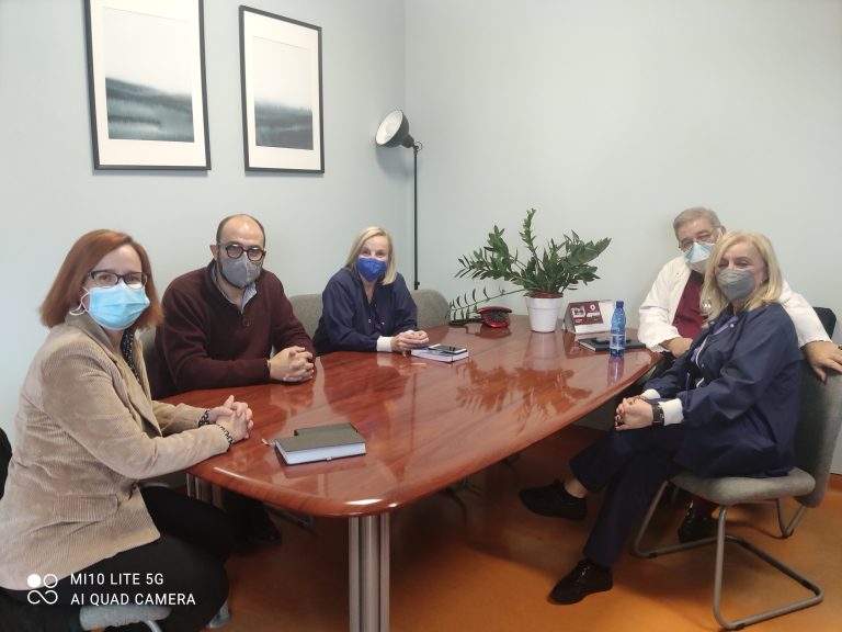 Σύσκεψη της βουλεύτριας Ε. Σκούφα και της υπεύθυνης τμ. υγείας της Ν.Ε Πιερίας ΣΥΡΙΖΑ-ΠΣ A.Βίσμπα με την διοίκηση και υγειονομικούς του Νοσοκομείου Κατερίνης