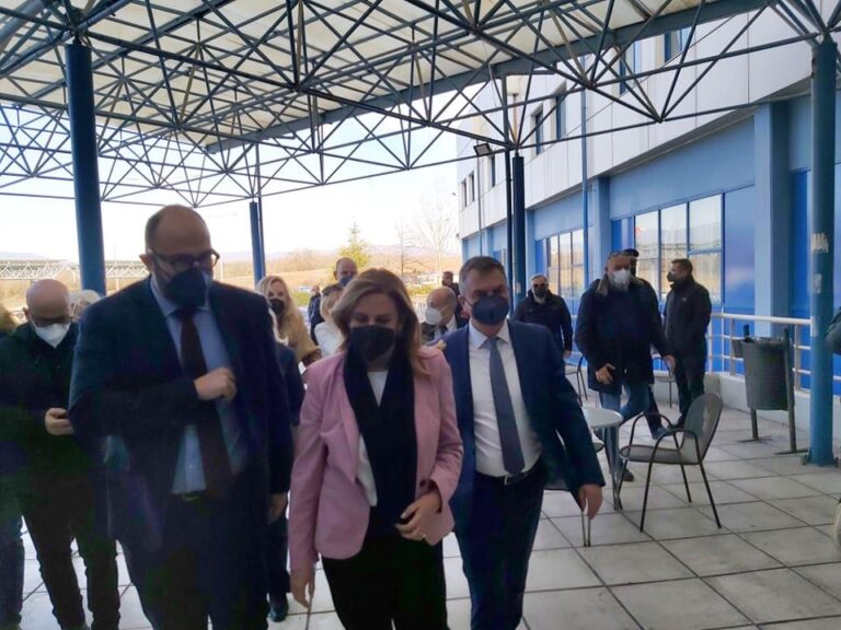 Στην Κατερίνη η υφυπουργός Υγείας Ζωή Ράπτη - Επίσκεψη στο Νοσοκομείο Κατερίνης και σε δομές υγείας (βίντεο φωτο)