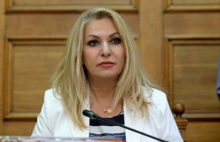 "Η Ελλάδα αλλάζει" - Γράφει η βουλευτής Άννα Μάνη Παπαδημητρίου