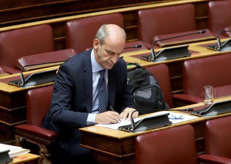 Αναφορά Μπαραλιάκου προς τον  Υπουργό Αγροτικής Ανάπτυξης Γ.Γεωργαντά - Για την «φυτόφθορα» στις καλλιέργειες καπνού  στην Β.Πιερία