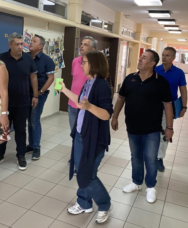 Επίσκεψη μηχανικού των Κτιριακών Υποδομών ΑΕ στο 5ο ΓΕΛ Κατερίνης￼