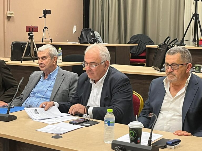 Πολίτες σε Δράση: " Αδιόρθωτοι! Ο κατήφορος της Διοίκησης του Δ.Κατερίνης συνεχίζεται με αμείωτη ένταση και δεν έχει σταματημό". 