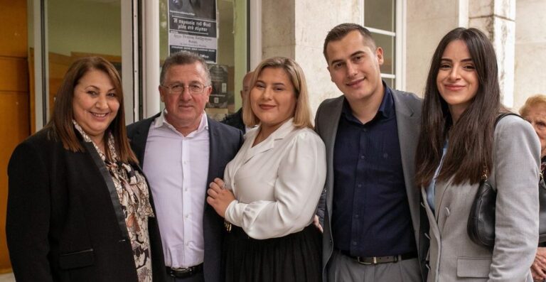 Ποιος είναι ο υποψήφιος δήμαρχος Κατερίνης, Γιάννης Ντούμος - Οι σπουδές, οι  επιχειρήσεις, η οικογένεια