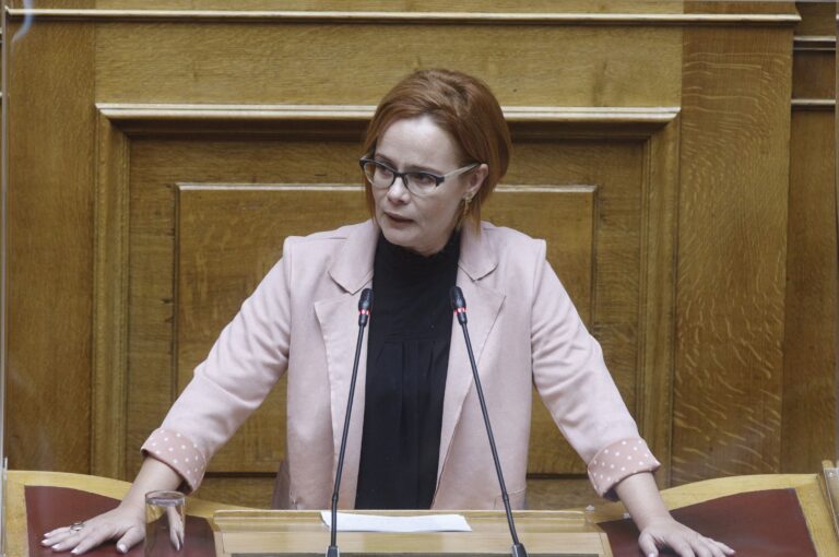 <strong>Μπ.Σκούφα: «Ο θεσμός των Σχολείων Δεύτερης Ευκαιρίας, πρέπει να στηριχθεί περεταίρω, προσφέροντας κίνητρα και δίνοντας προοπτικές στους ανθρώπους που φοιτούν»</strong>