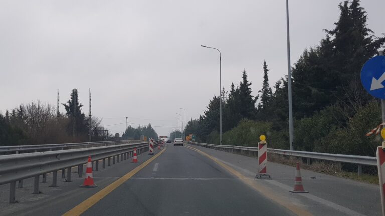 Κυκλοφοριακές ρυθμίσεις: Διακοπή κυκλοφορίας αύριο, από τον ανισόπεδο κόμβο Πλαταμώνα, έως τον ανισόπεδο κόμβο Λεπτοκαρυάς και στα δύο ρεύματα κυκλοφορίας