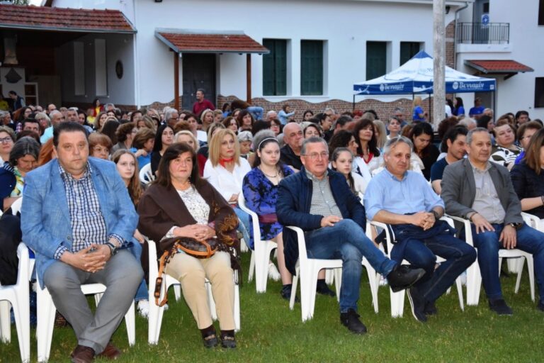 Ο Γιάννης Ντούμος στην εκδήλωση / συναυλία του Κέντρου Πρόληψης των Εξαρτήσεων, στον Καπνικό Σταθμό -Γ.Ντούμος: «Η ‘‘ΑΤΡΑΚΤΟΣ’’, εδώ και 25 χρόνια, παράγει ένα αθόρυβο αλλά ουσιαστικό κοινωνικό έργο»