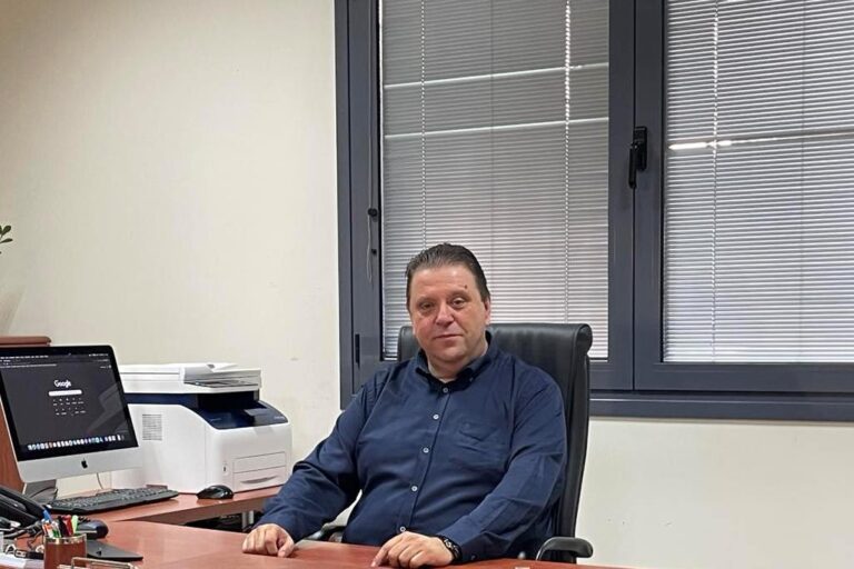 Ευχετήριο μήνυμα του Διευθυντή της Δευτεροβάθμιας Εκπαίδευσης Πιερίας Γ. Μακρή
