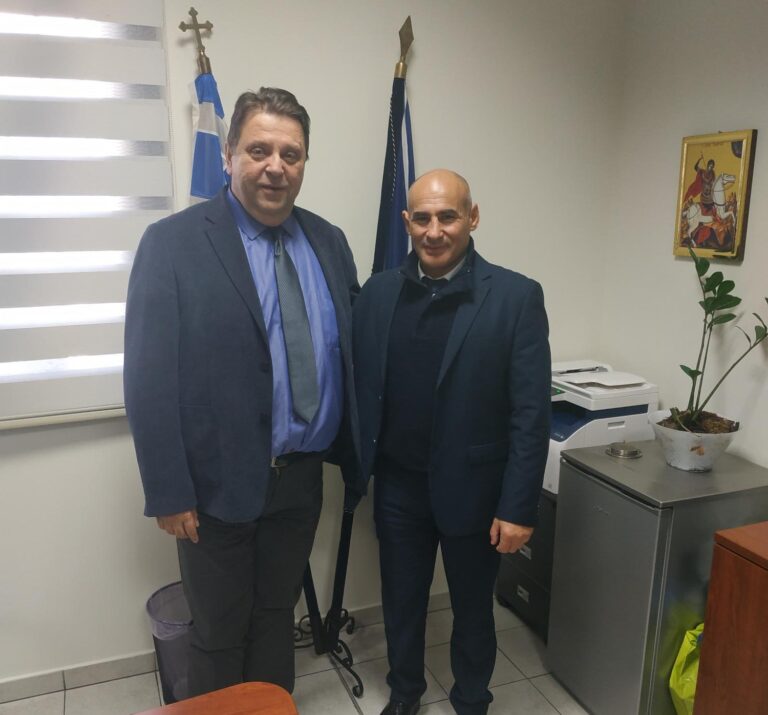 Επίσκεψη του Βουλευτή της "Νίκης"  Κομνηνού Δελβερούδη στους διευθυντές Πρωτοβάθμιας και Δευτεροβάθμιας Εκπαίδευσης Πιερίας