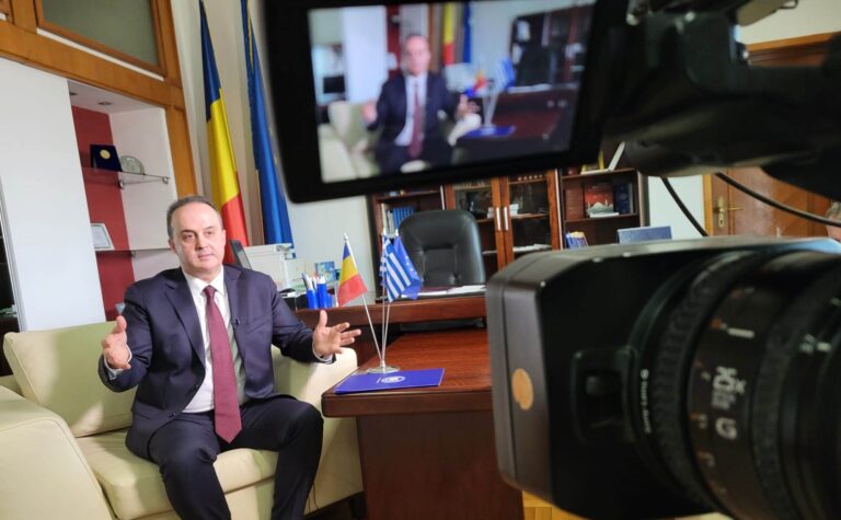 Η.Τσιτλακίδης: «Διευκολύνουμε και ενισχύουμε τους δεσμούς των Ρουμάνων επισκεπτών στην Πιερία» - Μνημόνιο Συνεργασίας με την Ένωση Ελλήνων της Ρουμανίας υπέγραψε η ΕΞΕΠ στη Διεθνή Έκθεση Τουρισμού (Βίντεο)