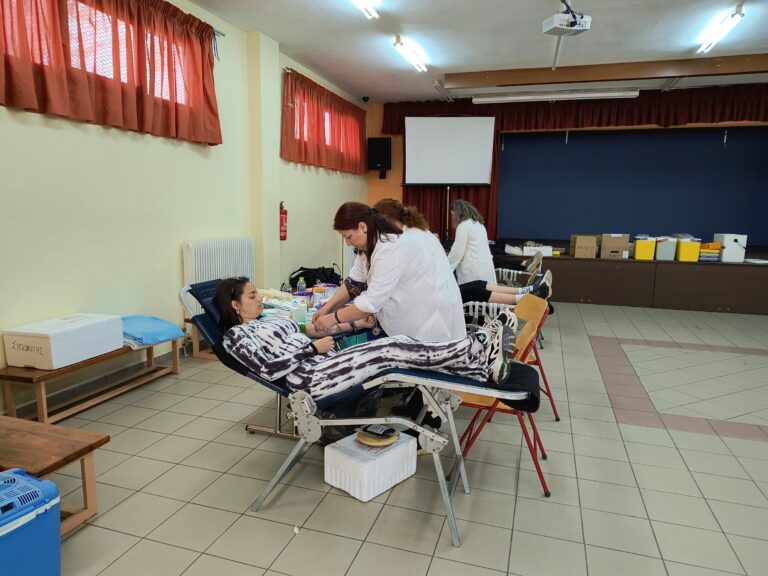 55 φιάλες αίματος συγκέντρωσε η Εθελοντική Ομάδα Αιμοδοσίας του Σ.Φ. ΠΑΟΚ Ρητίνης - 92 εθελοντές στην εκκίνηση της Εθελοντικής Ομάδας Πολιτικής Προστασίας