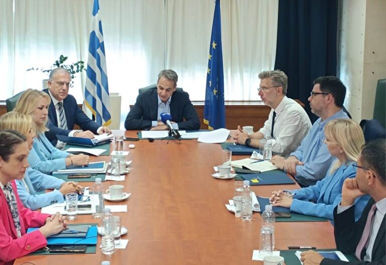 Επίσκεψη του Πρωθυπουργού Κυριάκου Μητσοτάκη στο Υπουργείο Ανάπτυξης