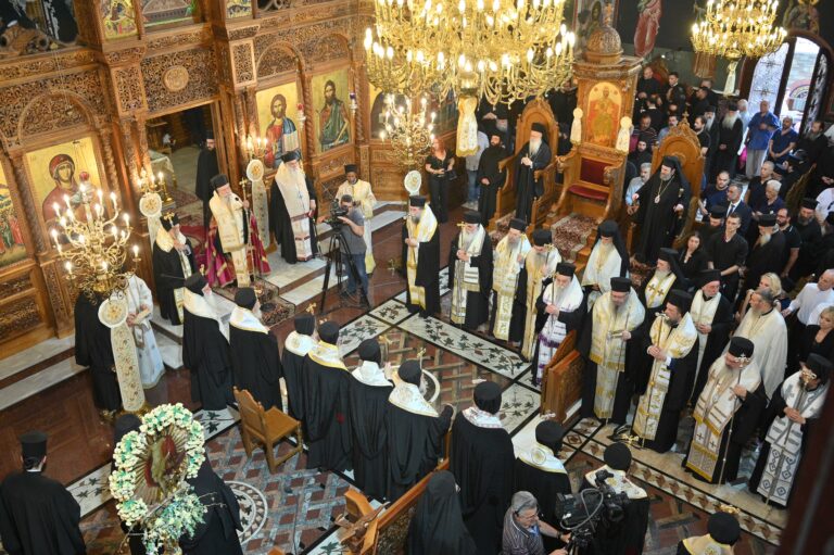 Η Ιεραρχία της Εκκλησίας τίμησε τον Μητροπολίτη Γέροντα Αγαθόνικο