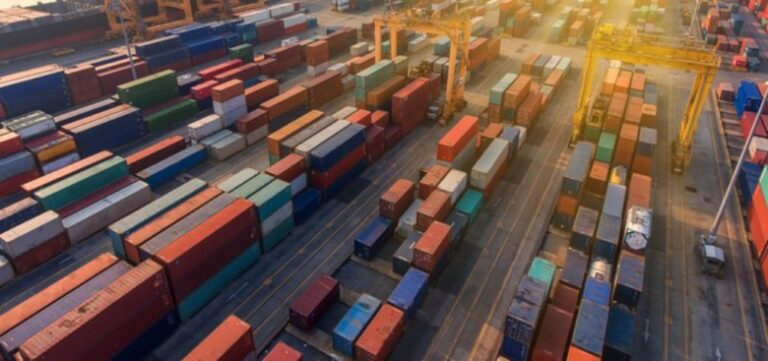 ΕΒΕ: Συνολική αύξηση των ελληνικών εξαγωγών τον Μάιο του 2024 (1,9%) με μειώσεις όμως στους περισσότερους κλάδους.