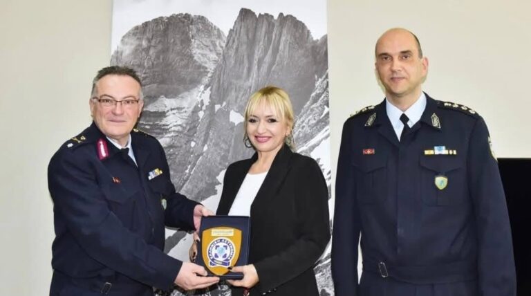 Σοφία Μαυρίδου: Η Π.Ε. Πιερίας επισφραγίζει την αγαστή συνεργασία της με την ΕΛ.ΑΣ  αναγνωρίζοντας το δύσκολο και απαιτητικό έργο τους