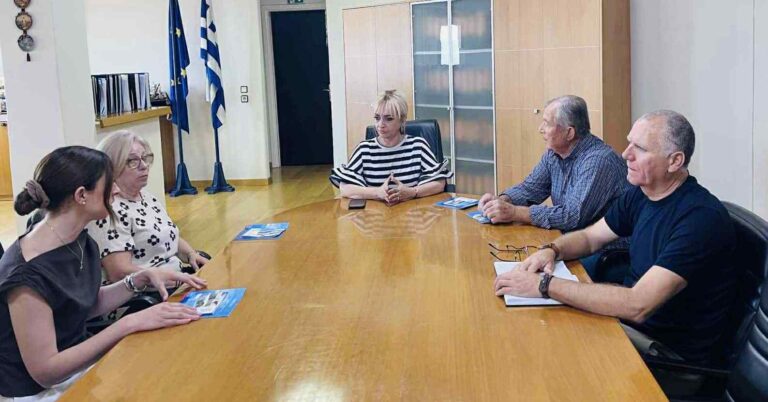 Επίσκεψη του Συλλόγου Εθελοντισμού “Κυψέλη” Μεθώνης στην Αντιπεριφερειάρχη Πιερίας