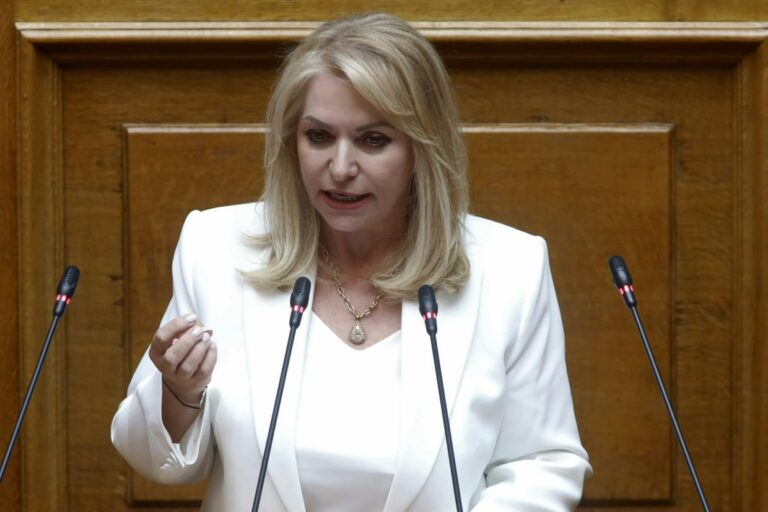 Άννα Μάνη - Παπαδημητρίου: «Διεύρυνση της δικηγορικής ύλης!»