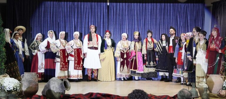 Η διαχρονικότητα της Ελληνικής Παραδοσιακής Φορεσιάς - Πρωτοβουλία του Λυκείου των Ελληνίδων Κατερίνης