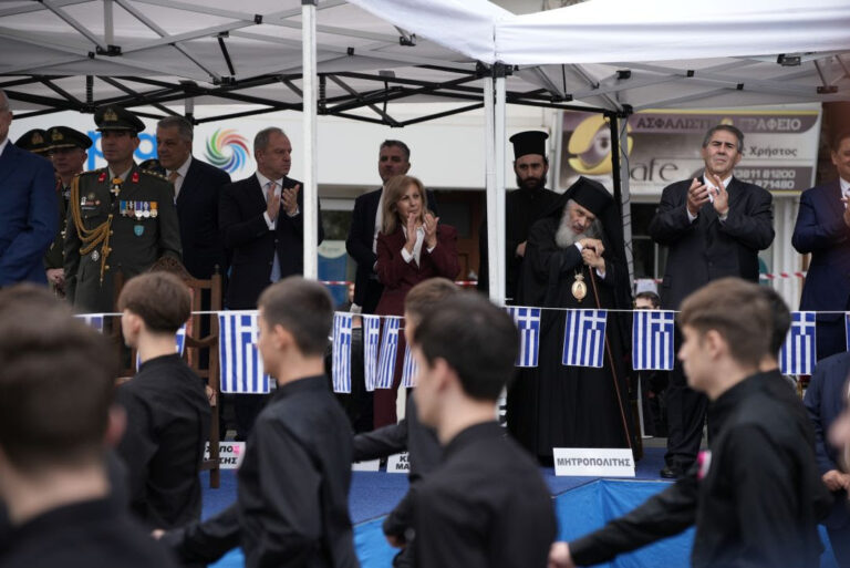 Η Περιφερειάρχης Κεντρικής Μακεδονίας Αθηνά Αηδονά στις εκδηλώσεις για την Aπελευθέρωση της Έδεσσας