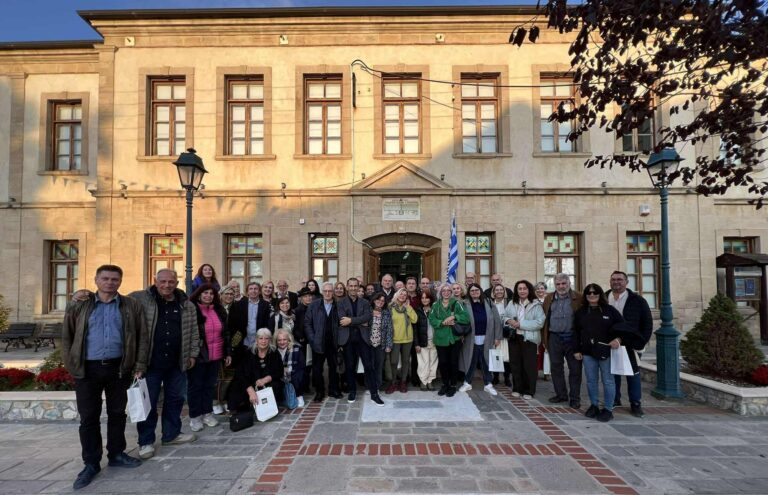 Στη Σιάτιστα εγκαινιάστηκε με επιτυχία ο κύκλος εκδηλώσεων «Λογοτεχνία και Τύπος»