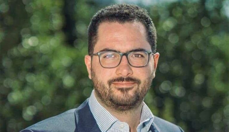Περιφέρεια που αναπνέει σε μια Ελλάδα για όλους